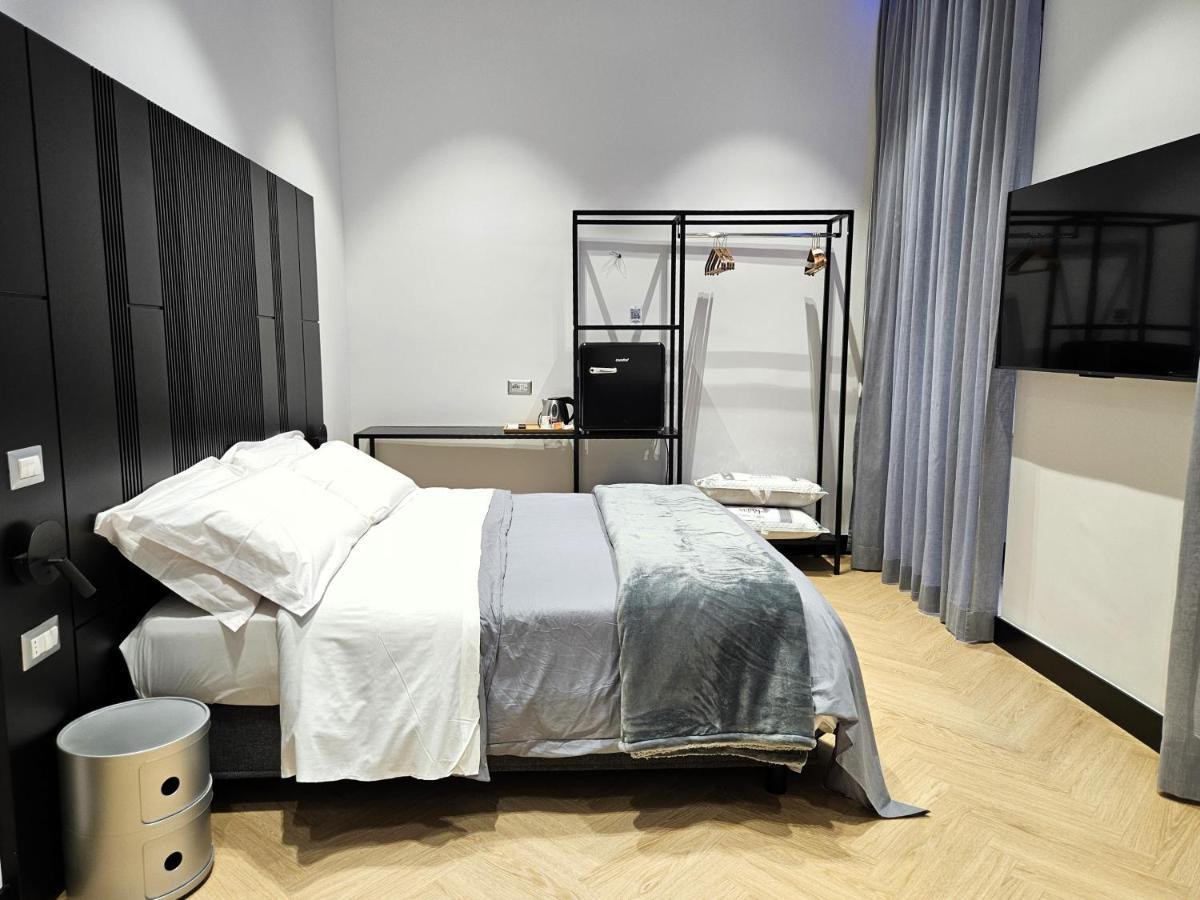 Orefici Place Наполи Екстериор снимка