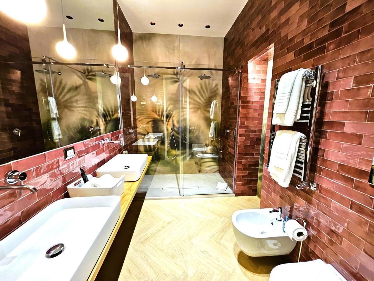 Orefici Place Наполи Екстериор снимка